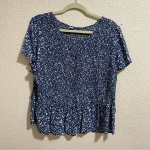 Old Navy Blue floral top XXL